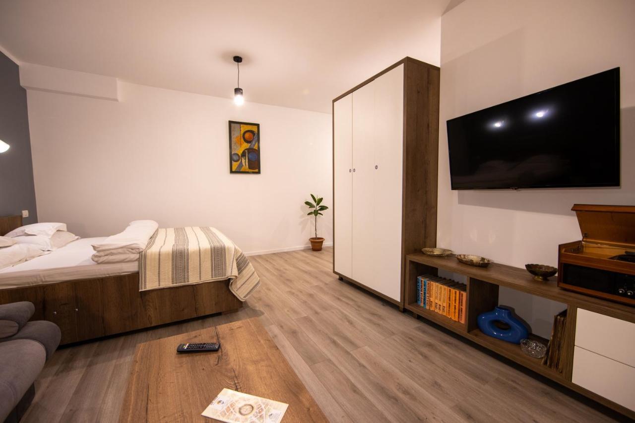 Central Place Apartment Timisoara 2 Esterno foto
