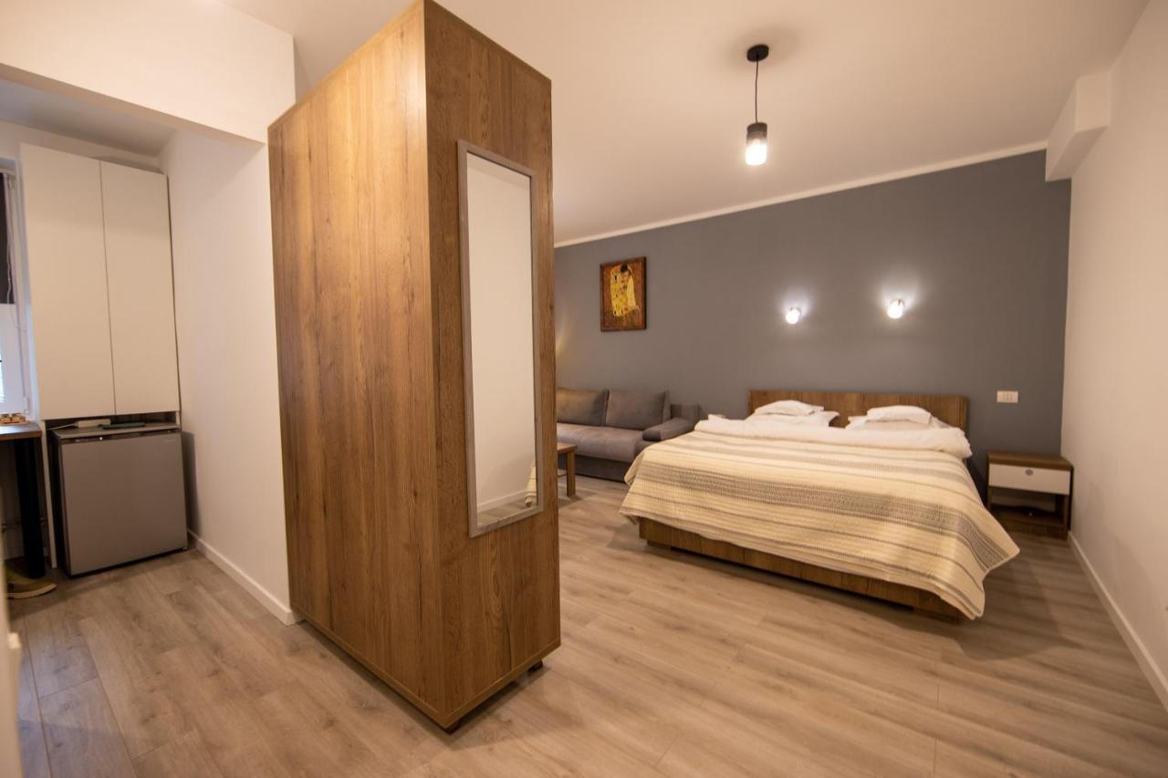 Central Place Apartment Timisoara 2 Esterno foto